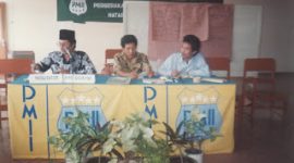 Sebelah kiri sahabat (alm) drs. H. Lalu misban ketum PMII Mataram yg pertama, tengah sahabat marinah hardy dan Drs. H. Jamaluddin, SH., M.Si, saat LKM Drs. Jamaluddin. SH., M.Si (Istimewa/ PMII Mataram)Sebelah kiri sahabat (alm) drs. H. Lalu misban ketum PMII Mataram yg pertama, tengah sahabat marinah hardy dan Drs. H. Jamaluddin, SH., M.Si, saat LKM Drs. Jamaluddin. SH., M.Si (Istimewa/ PMII Mataram)
