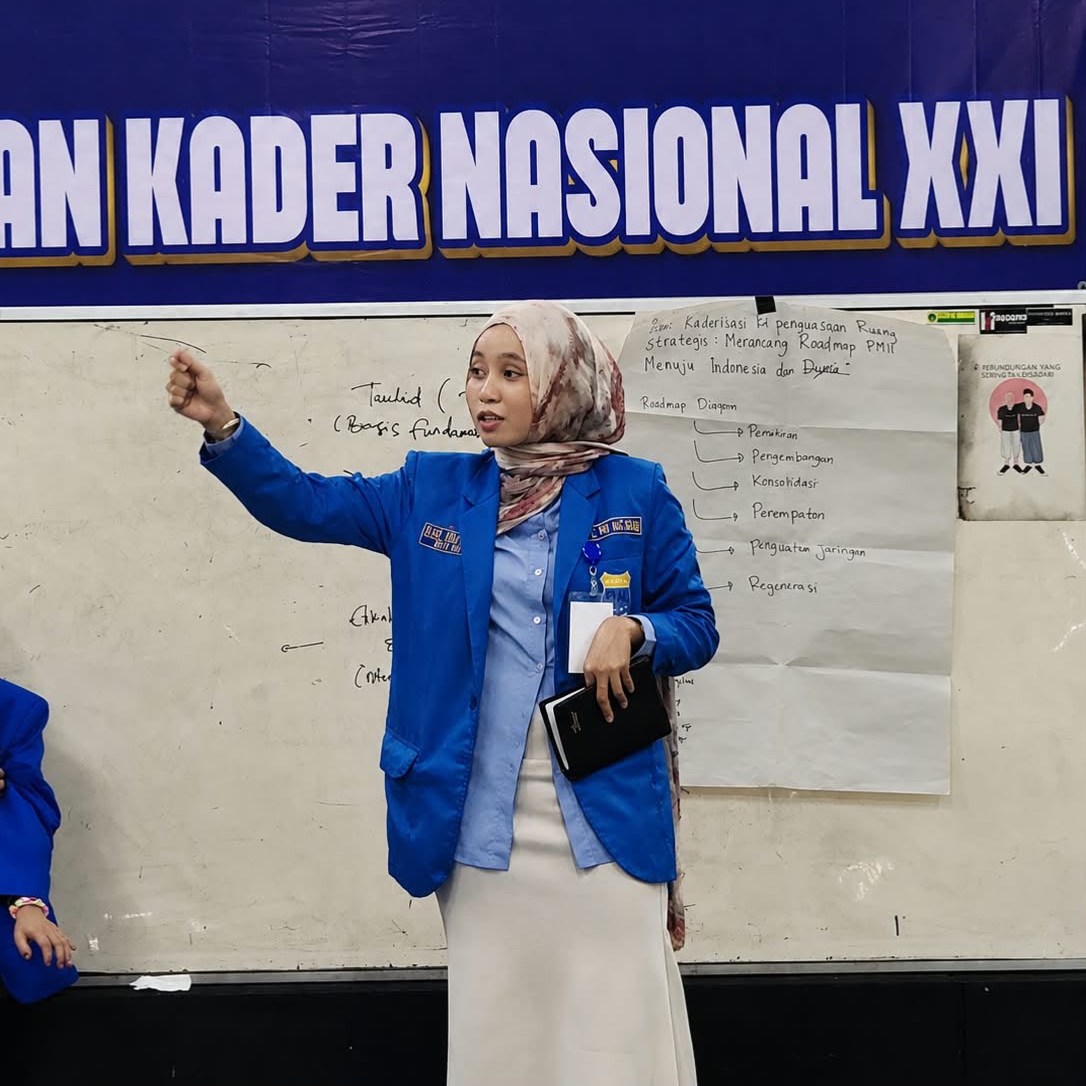 Menjaga Kemudi Kebangsaan dari Bumi Gora: Rekonstruksi Identitas Nusantara di Tengah Gelombang Globalisasi